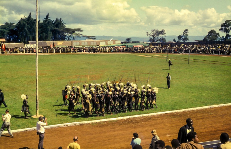 African dancers