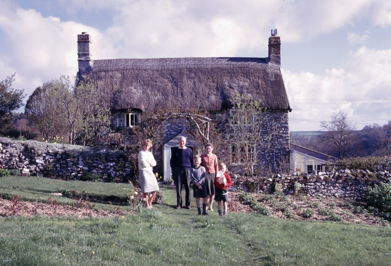 Betty Blasdale, Charles Blasdale, Jean Blasdale, Stephen Blasdale,  Peter Blasdale at Linnington Cottage, Wambrook, Chard, 1963