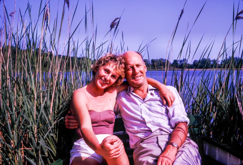 Betty, Mike
