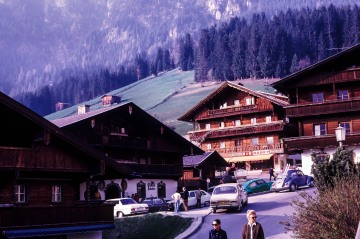 Mike and Betty skiing in Austria