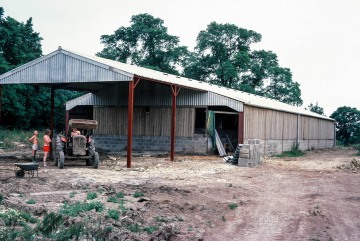 Lodge Farm, Gisslingham. Stephen, Peter and Mike building the pig food store