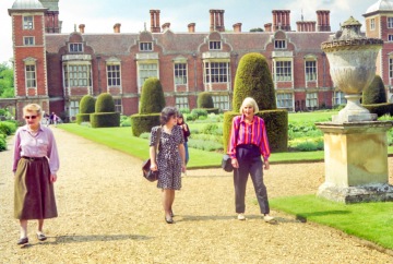 Jean Blasdale, Rosemary Blasdale, Margaret Lishman