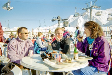 Skiing in Courcheval