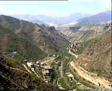 View into valley at Alaverdi where we ate lunch.