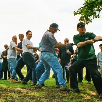 Kingswood / Wotton Tug of War