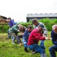 Kingswood / Wotton tug of war