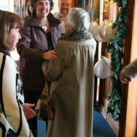 Win/Auntie Winnie/Gran/Mum greets her guests