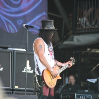 Slash at Pyramid Stage Glastonbury