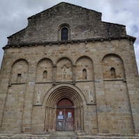 Eglise Saint Eutrope in Les Salles-Lavauguyon