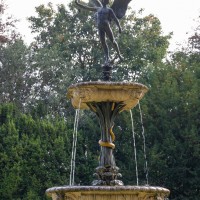 National Trust, Ascott House