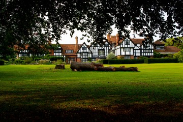 National Trust, Ascott House