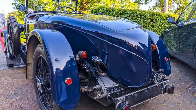 784 Alvis 12-60 TL Beetle Back (1932)