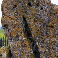 The Rollright Stones, Whispering Knights