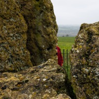 The Rollright Stones, Whispering Knights