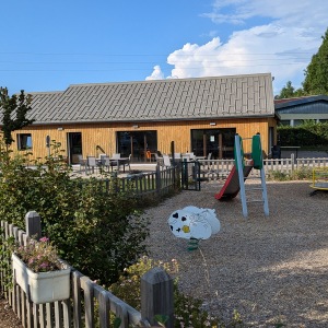 Camping caravaneige Jura Le Champ de Mars