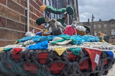 St Neots Post Box topper