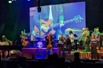 PXL_20251109_213626199